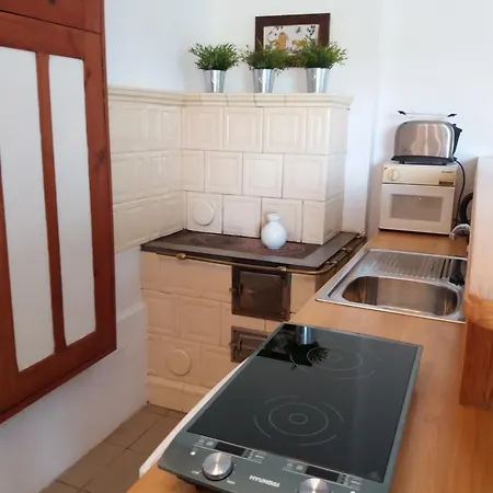 Kleine Gemuetliche Mit Ueberdachter Terrasse *